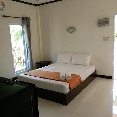 Tha Ma Lai Hotel Langu Exterior foto